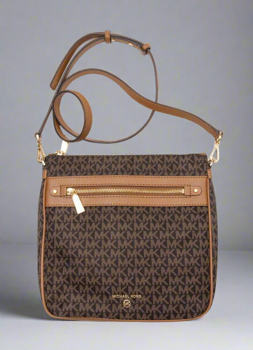MICHAEL KORS CHARM NORTH/SOUTH CROSSBODY