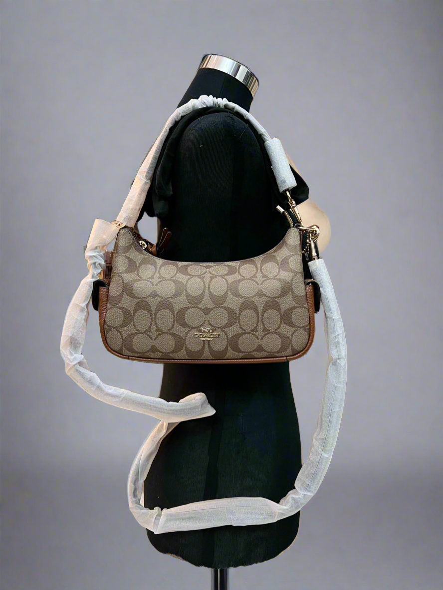 Coach Pennie Shoulder Bag 25