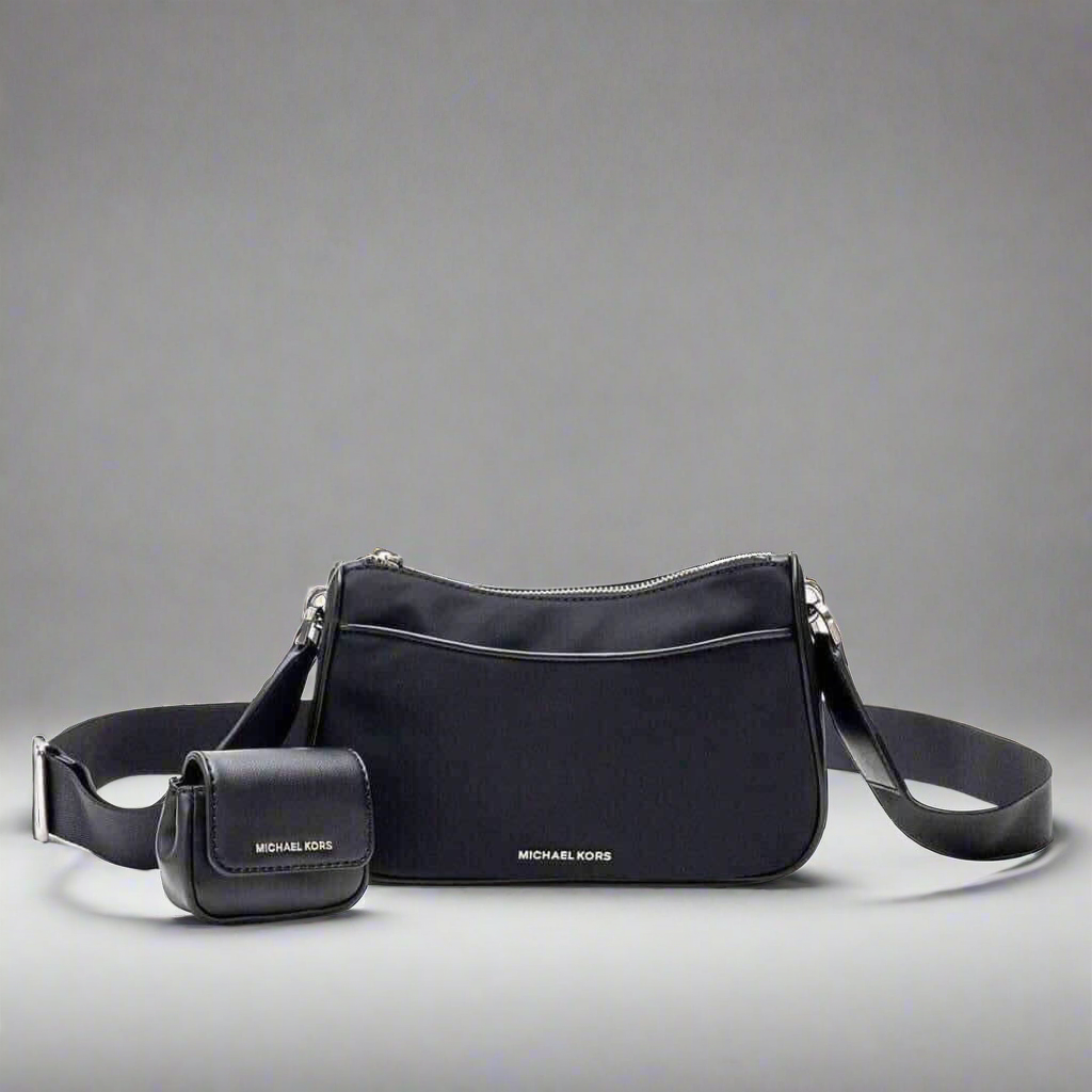 MICHAEL KORS MEDIUM JET SET CROSSBODY BAG WITH APPLE CASE - BLACK