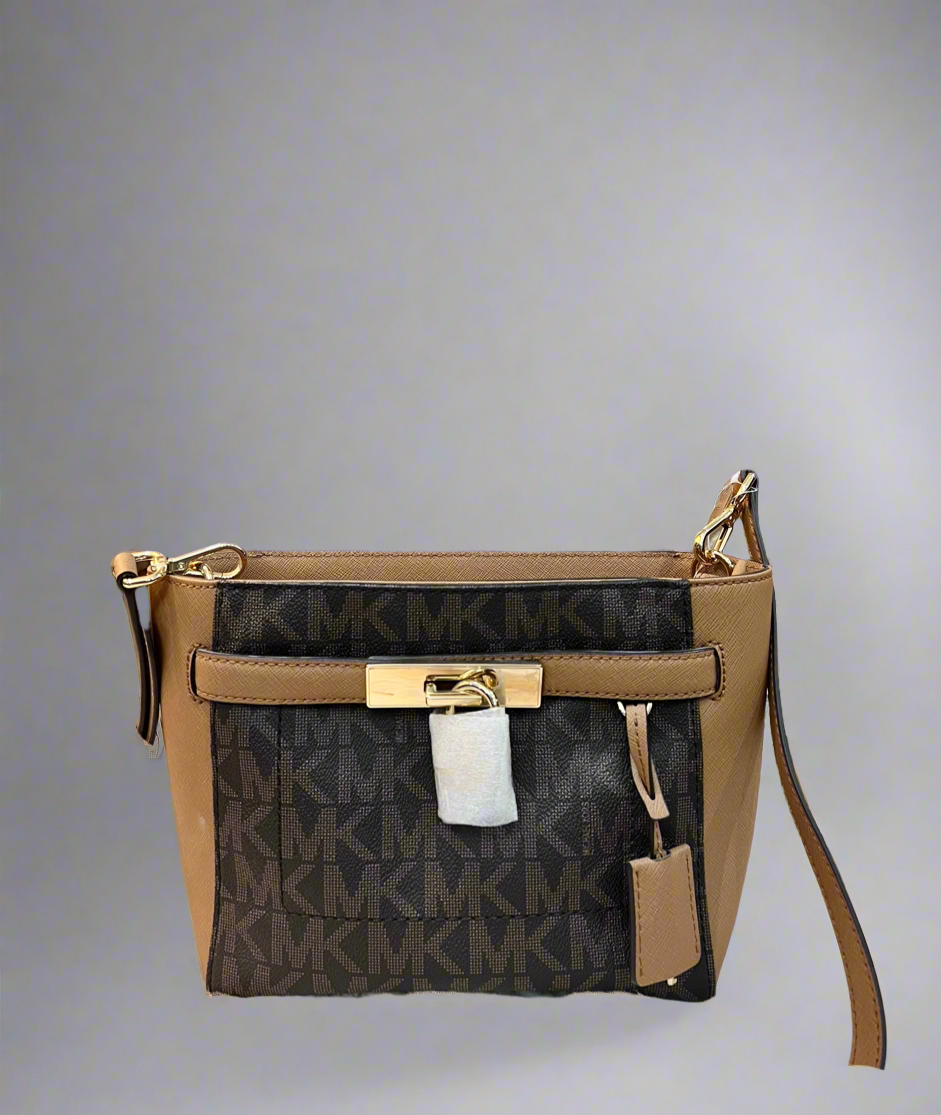 MICHAEL KORS HAMILTON TRAVELLER TOP ZIP MESSENGER BAG - WITH HANGING PADLOCK & KEY