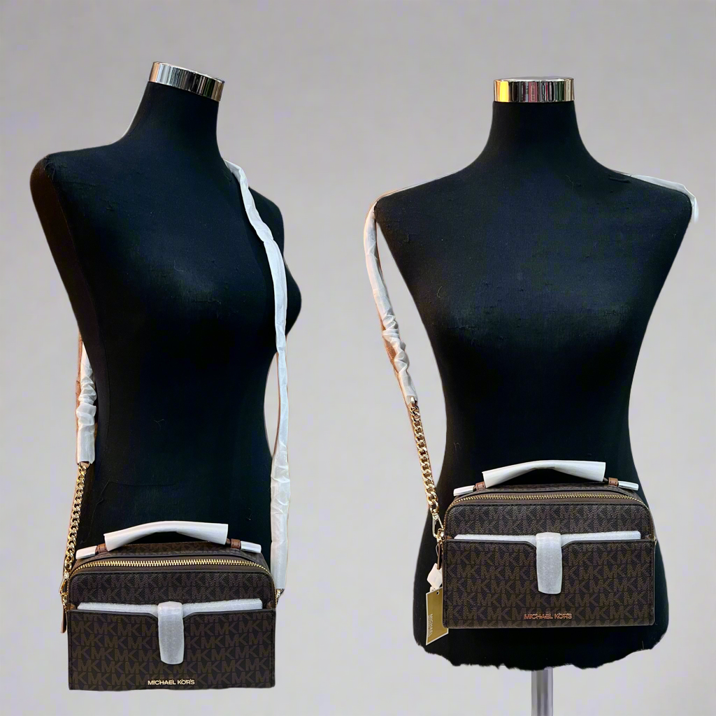 MICHAEL KORS SIGNATURE DOUBLE ZIP SMARTPHONE CROSSBODY - BROWN -ACORN