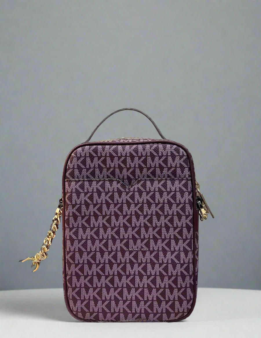 MICHAEL KORS JET SET TRAVEL SIGNATURE LOGO CROSSBODY BAG - BORDEAUX COLOR