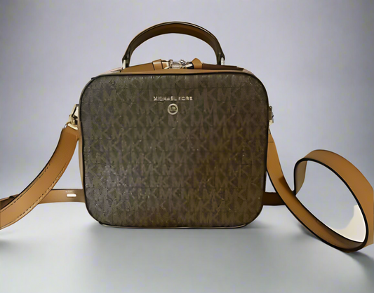 MICHAEL KORS JET SET LOGO LEATHER CROSSBODY BAG - ( RETAIL ITEM )