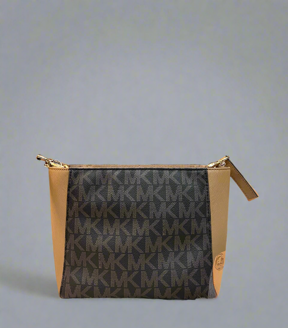 MICHAEL KORS HAMILTON TRAVELLER TOP ZIP MESSENGER BAG - WITH HANGING PADLOCK & KEY