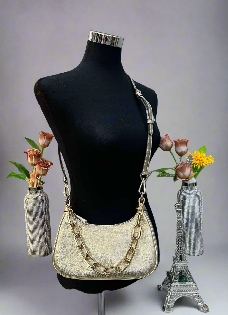 MICHAEL KORS CORA METALLIC LEATHER SHOULDER BAG - PALE GOLD