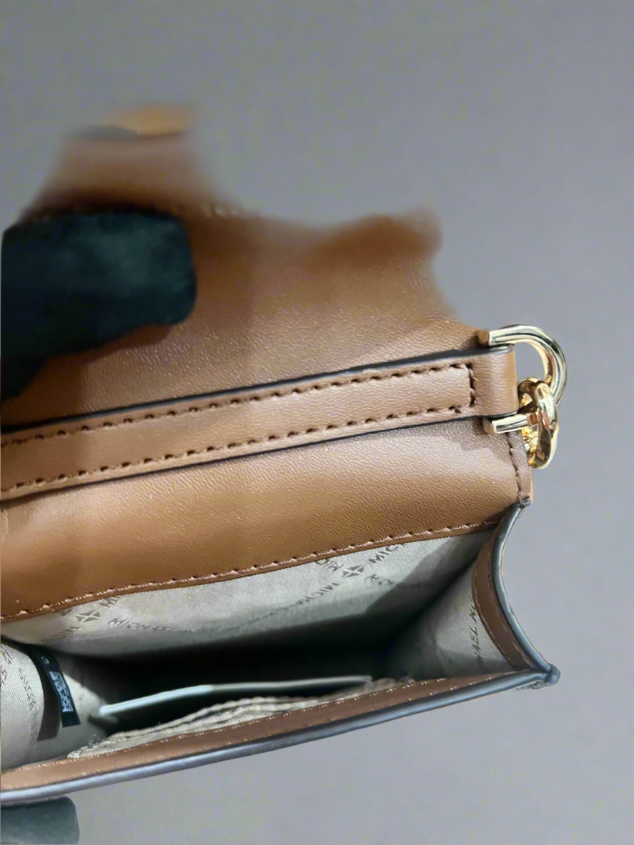 MICHAEL KORS CARMEN PHONE CROSSBODY