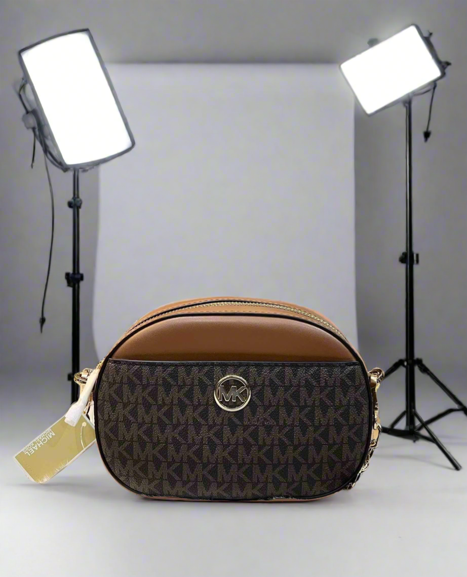 MICHAEL KORS JET SET GLAM OVAL SM CROSSBODY BAG - BROWN