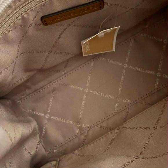 MICHAEL KORS MIRELLA SMALL SHOPPER TOP ZIP CROSSBODY BAG - BROWN/ACORN